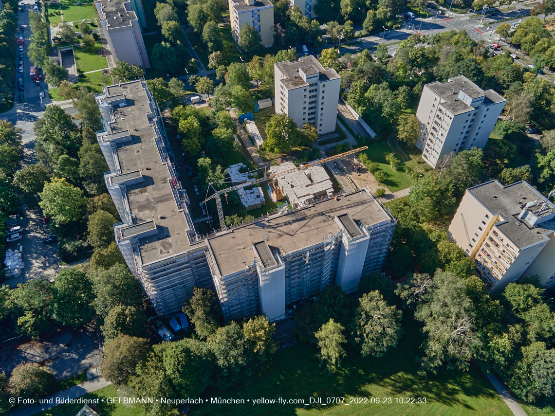23.09.2022 - Sanierung am Karl-MArx-Ring 11-21 in Neuperlach